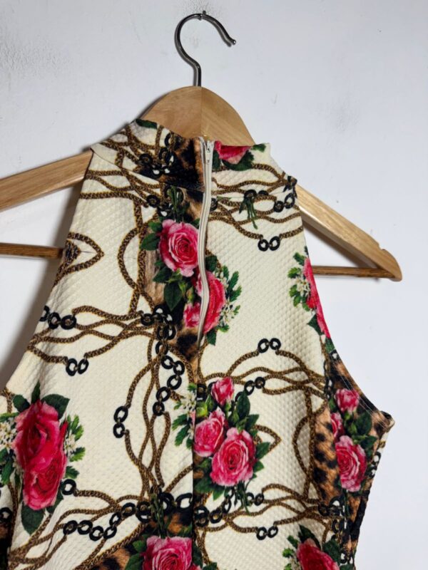 Blusa estampada animal print e rosas - tam 38 - Image 3