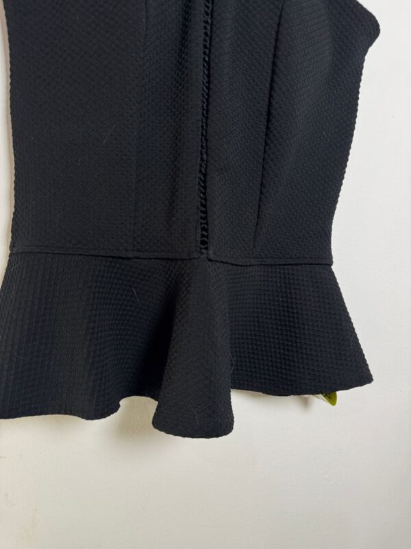 Blusa preta gola alta - tam 38 - Image 4