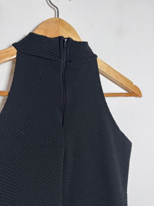 Blusa preta gola alta - tam 38 - Image 5