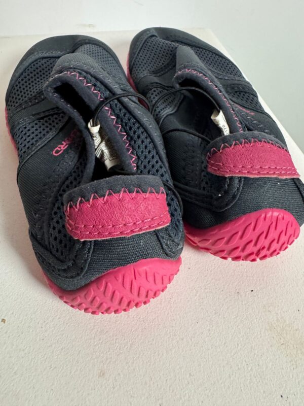 Sapatos aquáticos preto e rosa - Tribord - tam 31 - Image 4
