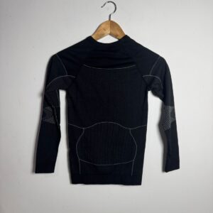 Camisa preta de manga comprida – Ergee – tam 10 / 12