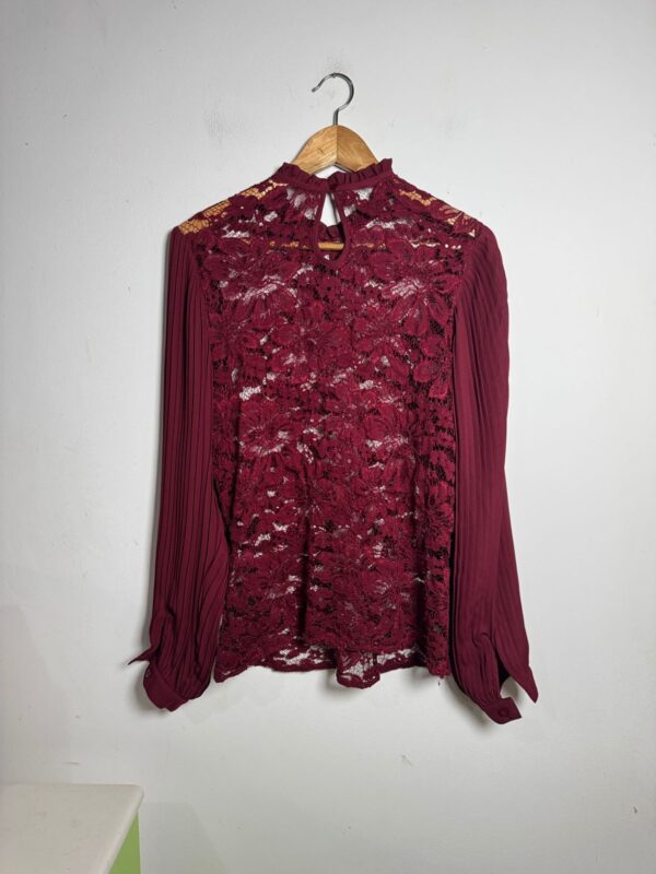 Camisa vinho de renda com manga comprida - tam 38 - Image 2