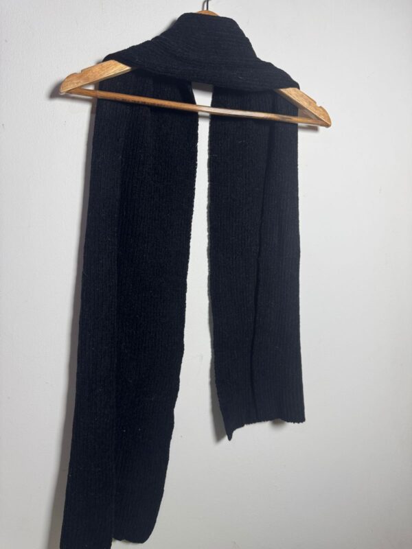 Cachecol preto - Image 2