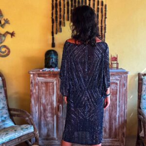 Vestido de festa preto miçangas bordadas – tam 38