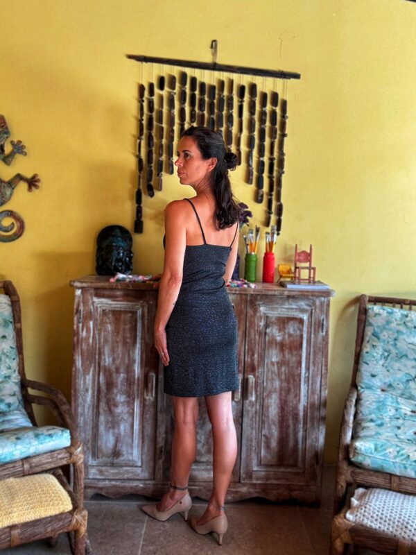 Vestido tubinho preto com brilho - tam 38 - Image 2