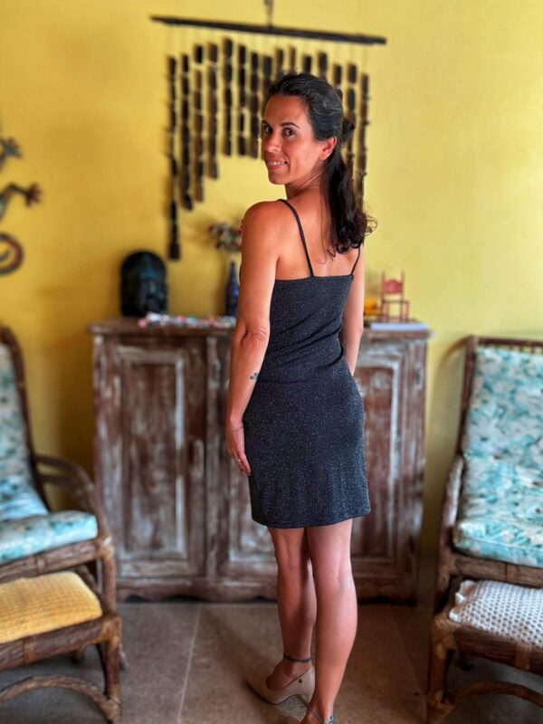 Vestido tubinho preto com brilho - tam 38 - Image 4
