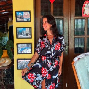 Vestido chemise preto estampado com cinto e botão – Emoda – tam G