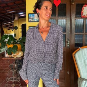 Camisa quadriculada preto e branca com manga comprida – Zara – tam M