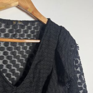 Camisa preta com poá – Espaço Virtual – tam M