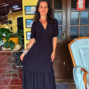 Vestido preto fenda lateral – Liu Han – tam P