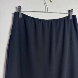 Saia preta – Yuccy – tam 44