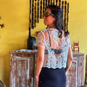 Cropped branco transparente bordado prateado – Jch – tam M