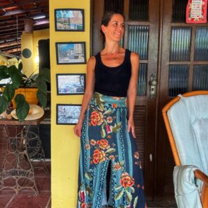 Saia longa estampada e fenda frontal – Boah – tam P