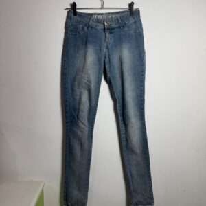 Calça jeans básica lavagem clara – TNG – tam 34