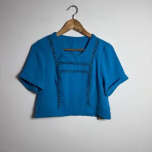 Cropped azul detalhado – Lumita – tam G