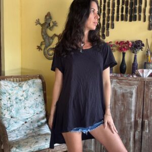 Blusa T-Shirt Alongada preta – Top Totem – tam GG