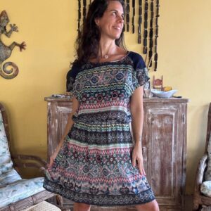 Vestido estampado – By Fibra – tam M