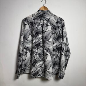 Camisa estampa abstrata preto e branco – Cortelle – tam G