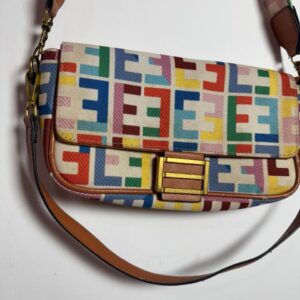 Bolsa Baguette – Estilo Fendi