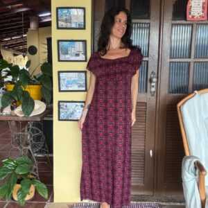 Vestido longo malha fria estampa vermelha – tam U