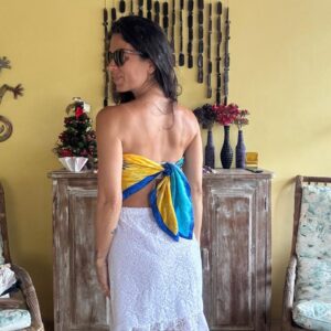 Lenço acetinado estampa colorida