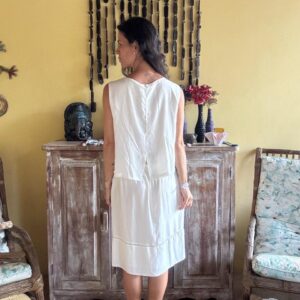 Vestido midi branco com sobreposição e guipir – Richards – tam 40