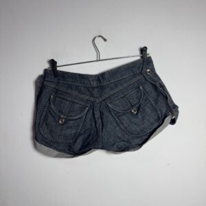 Short Jeans preto Curto Barra Dobrada – tam 40