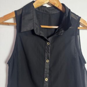 Camisa Preta Sem Manga Transparente – tam 38