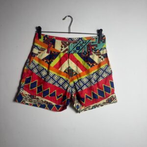 Short Colorido com Estampa Geométrica – Ilicito – tam 40