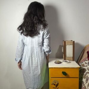 Chemise Listrada Azul e Branca – tam 38 / 40