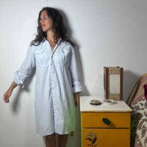 Chemise Listrada Azul e Branca – tam 38 / 40