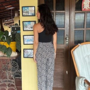 Calça Pantalona Estampa Floral Mini – tam 38 / 40