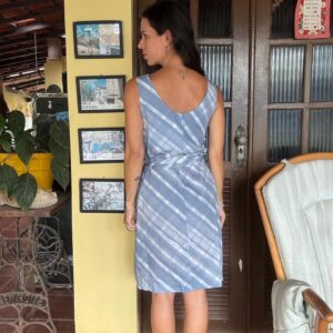 Vestido Evasê Listrado Azul Claro – Shoulder – tam 38