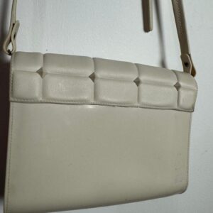 Bolsa Tiracolo Off-White – Suelen Cool