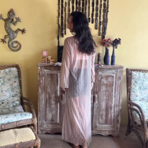 Sobreposição Longa Bege com Listras e Botões – tam M