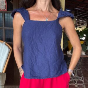 Blusa Azul Marinho de Linho com Babados - tam P