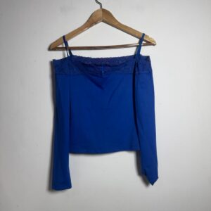 Blusa azul malha fria e manga longa com renda - Miss Misses - tam M