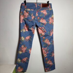 Calça Floral Fundo Azul – Hering – tam 40