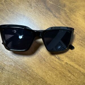 Óculos Escuros de Sol Retrô Logo Dourado – Gucci – *original*