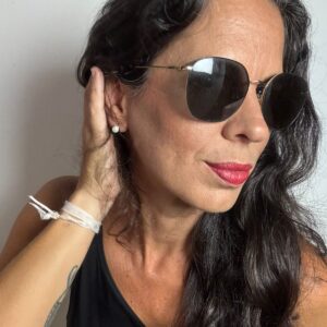 Óculos Escuros de Sol Geométrico Dourado