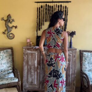 Vestido Longo Estampa Tropical Transpassado – Salgunamu – tam P