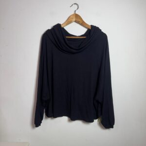 Camisa Preta com Gola Boba Manga Comprida - Access - tam U