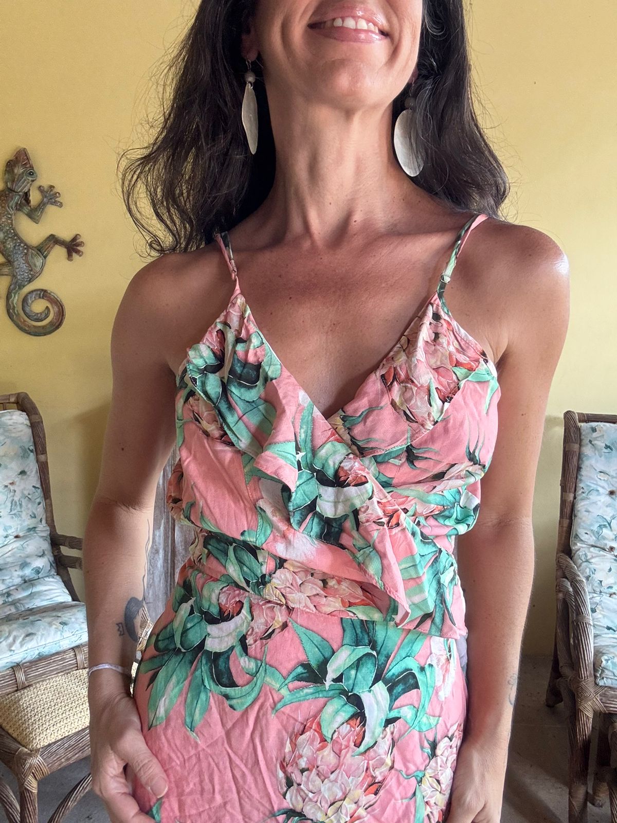 Vestido Transpassado Estampa Tropical Rosa - Kallayanne - tam G - Imagem 3