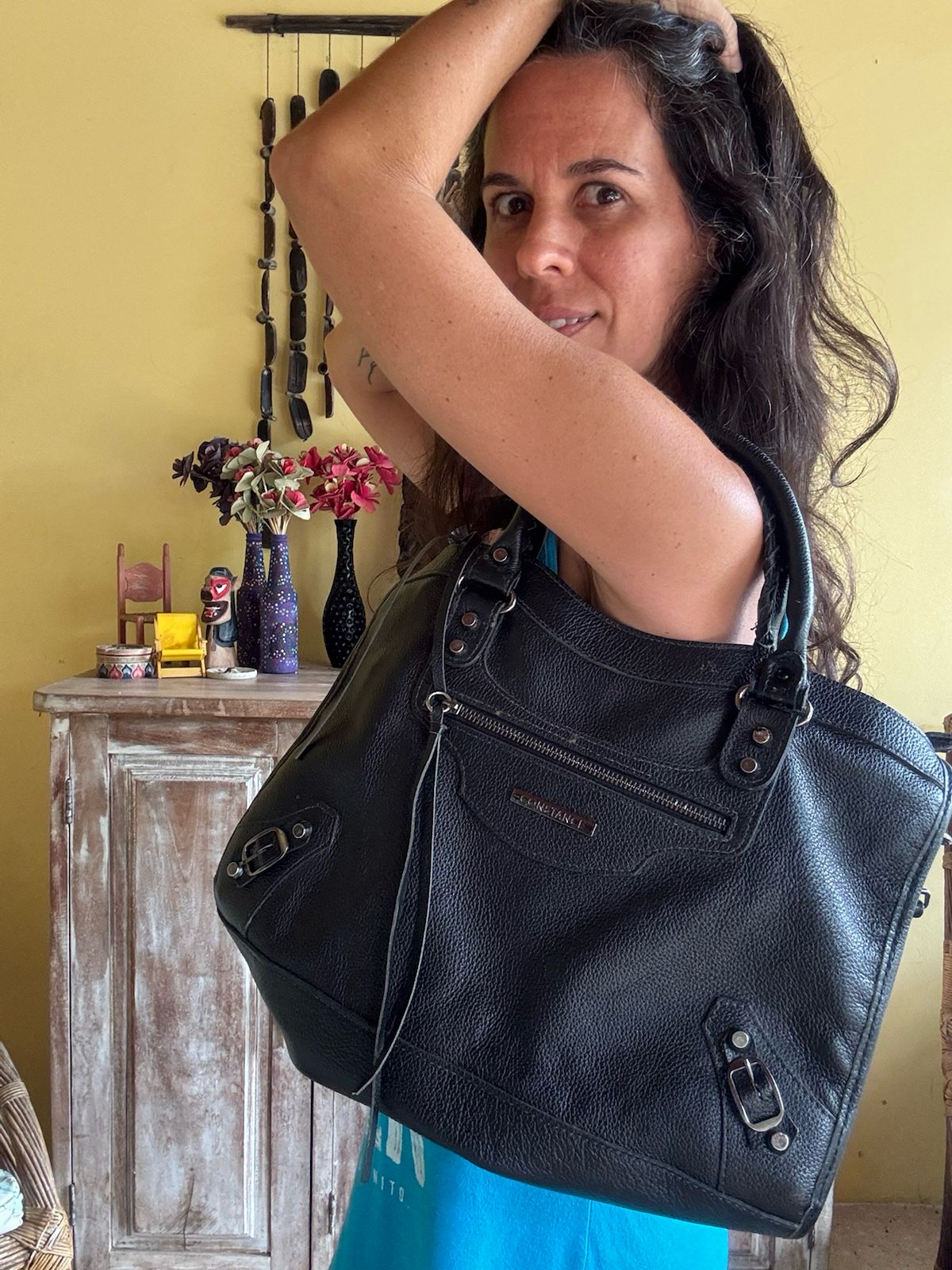 Bolsa de Ombro em Couro Preto - Constance - grande