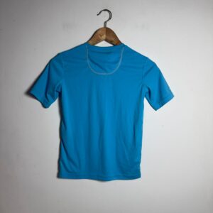 Camisa Esportiva Azul com Proteção – Olaian – tam 12