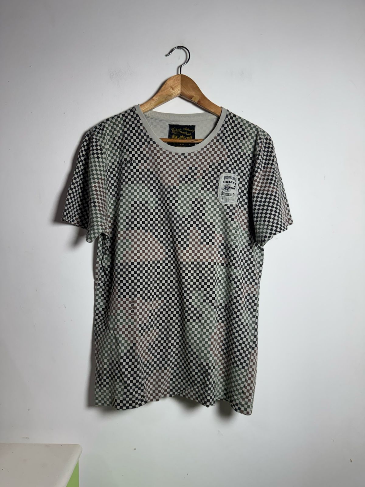 Camiseta Quadriculada – Colcci – tam M