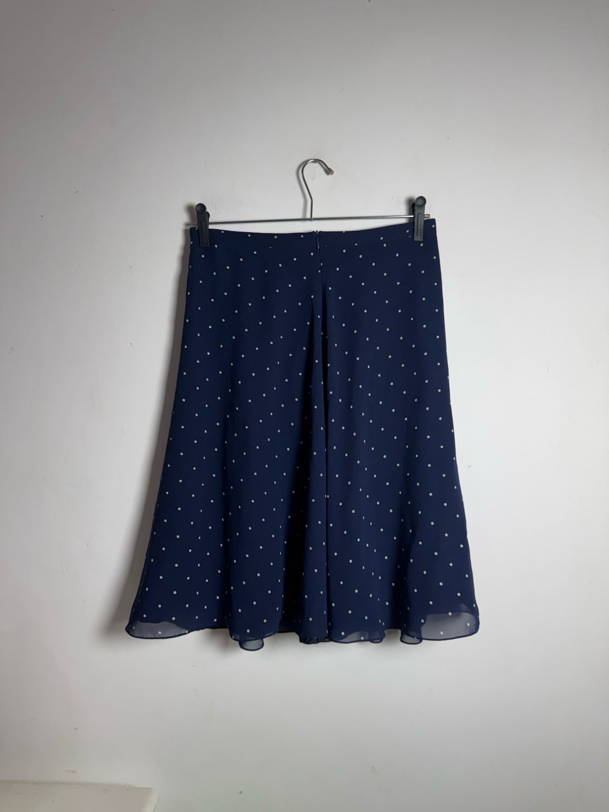 Saia Midi Evasê Poá Azul Marinho – Mary zade – tam 40 - Imagem 4