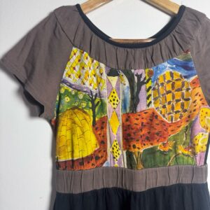Vestido com Estampa Abstrata Colorida e Blocos de Cor – Chita – tam P
