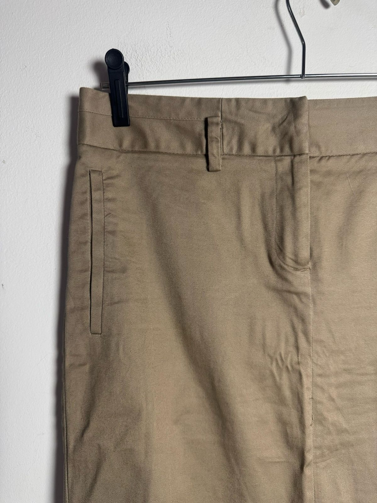 Saia Lápis Bege Cáqui com Fenda – Zara – tam M - Imagem 3