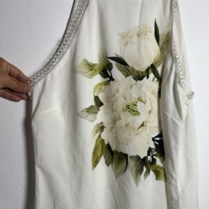 Blusa Regata Branca Estampa Floral com Alças Finas – Exatta – tam M
